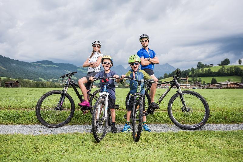 Lisi Family Hotel Reith bei Kitzbühel Exteriör bild